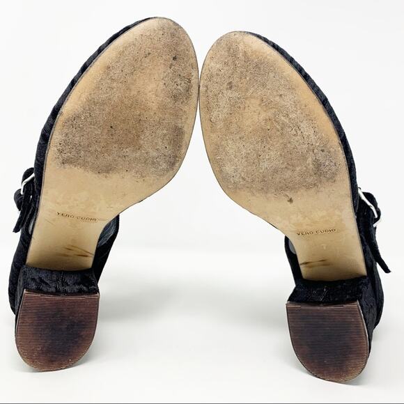 Firenze Studio Black Velvet Round Toe Heels Sz 7 - Picture 5 of 7